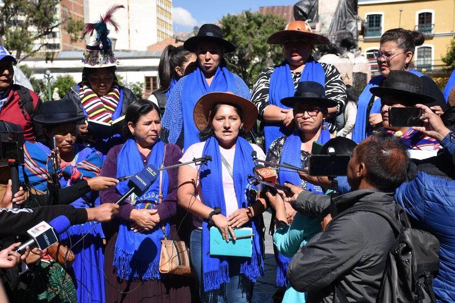 “Bartolinas” rechazan intentos de Morales de dividir las organizaciones y exigen convocatoria de un nuevo congreso del MAS