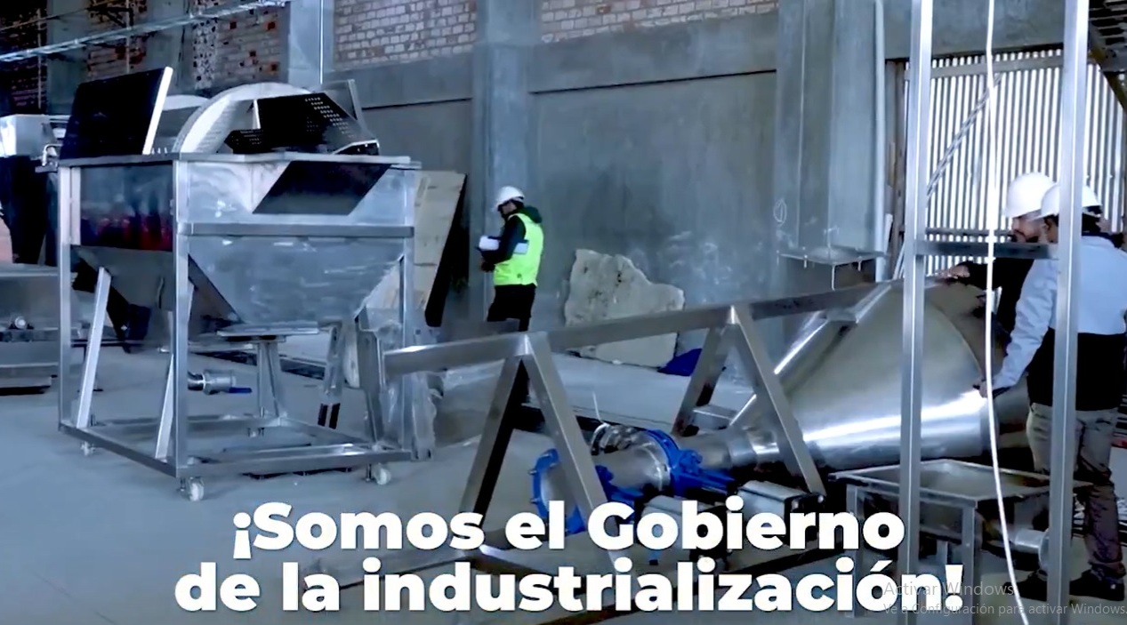 Presidente anuncia pronta inauguración de dos plantas industriales en La Paz