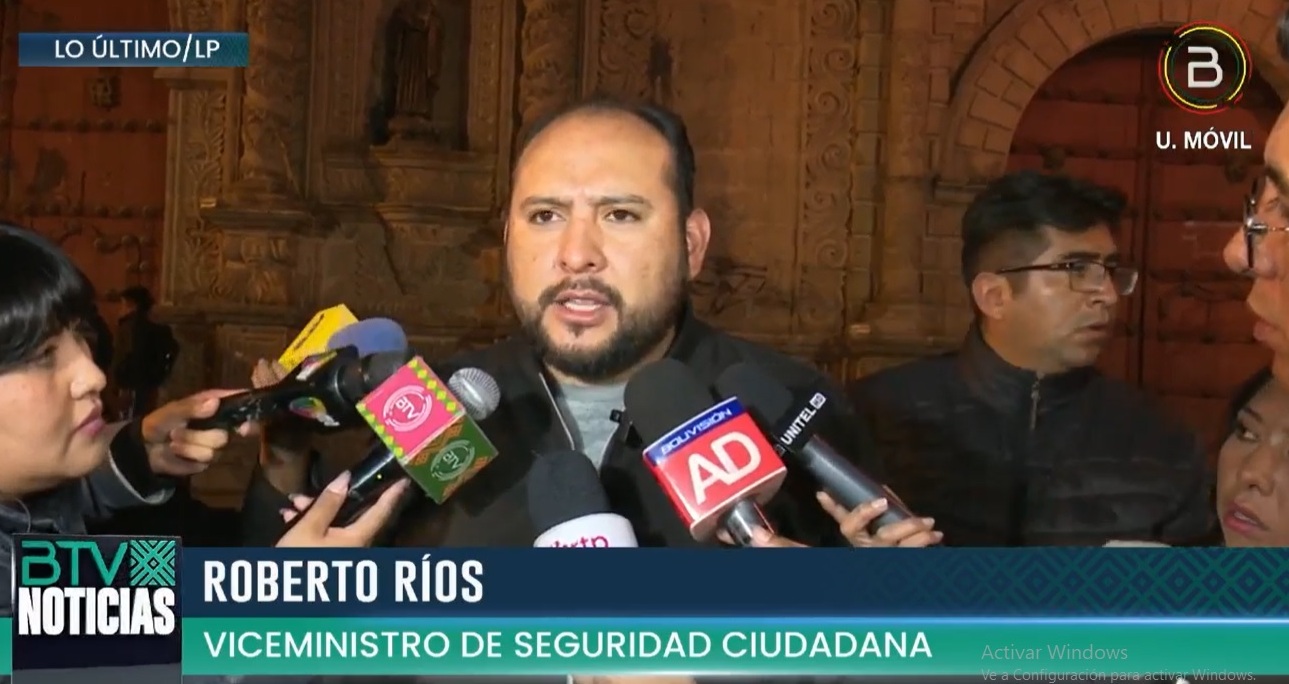 Gobierno reporta bloqueos en cinco puntos de Cochabamba, en ocho departamentos hay libre transitabilidad