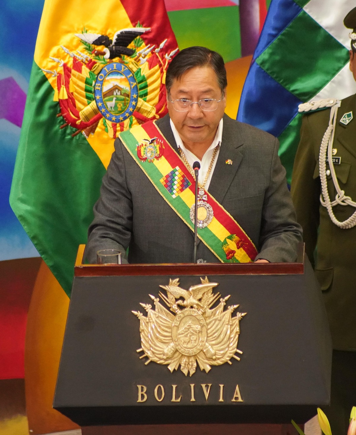 Presidente destaca que modelo económico del Estado Plurinacional encamina a Bolivia por la senda de la industrialización