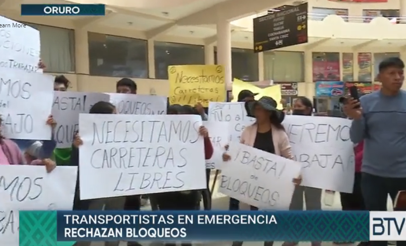 Transportistas de Oruro exigen ley que prohíba bloqueos de caminos y se declaran en emergencia