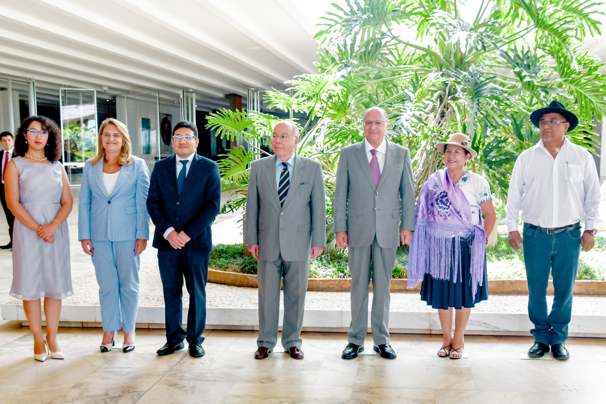 Bolivia y Brasil firman acuerdos para ampliar la cooperación en biocombustibles, sobre el agro y convalidación de licencias de conducir