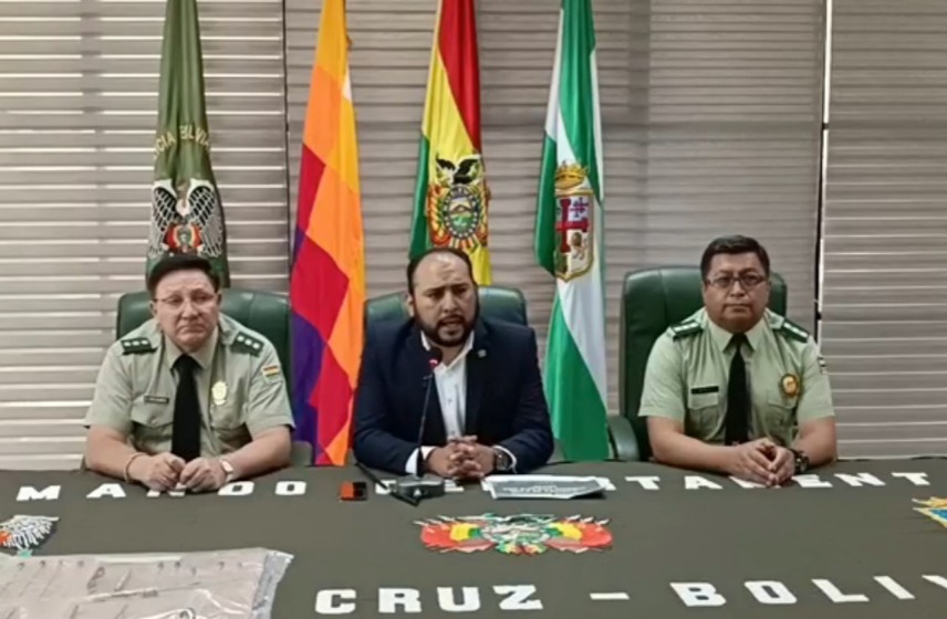 Una roca en plena carretera provocó el accidente de tránsito que dejó tres muertos