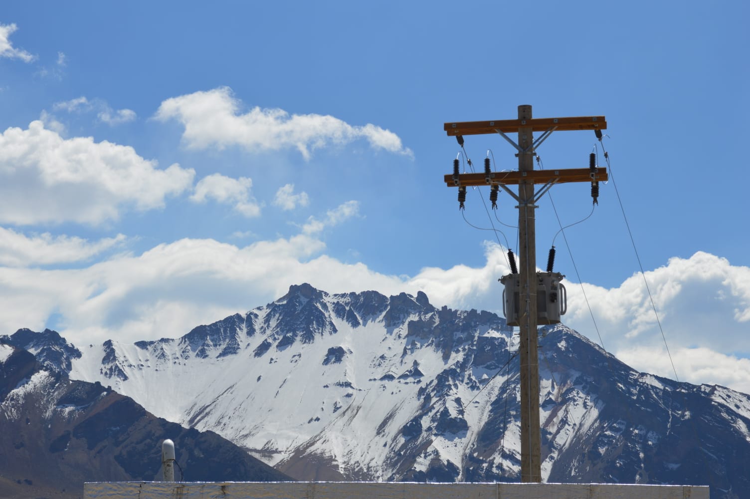 ALP considerará este jueves aprobación de créditos por $us 325 millones para electrificación rural