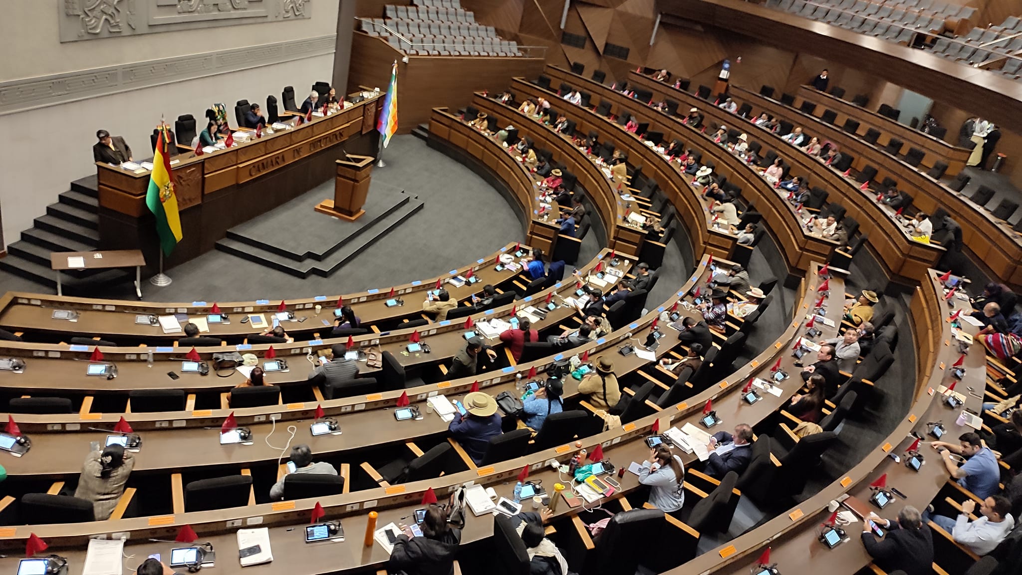Diputados sesiona este jueves para analizar leyes de créditos y contra la prórroga judicial