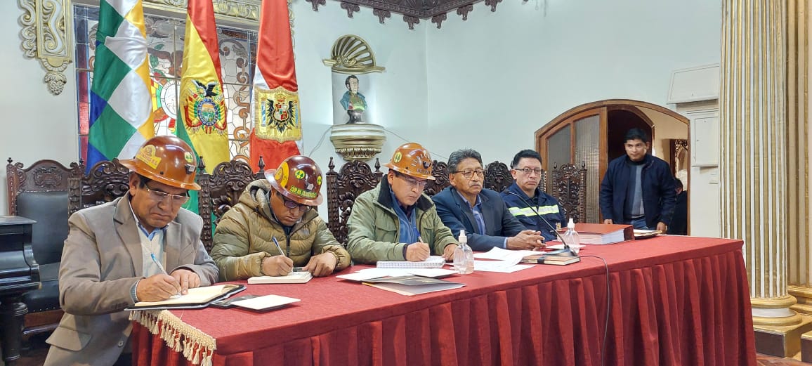 Minería ratifica emplazamiento de la Refinadora de Zinc en Potosí y desmiente versiones sobre supuesto retraso