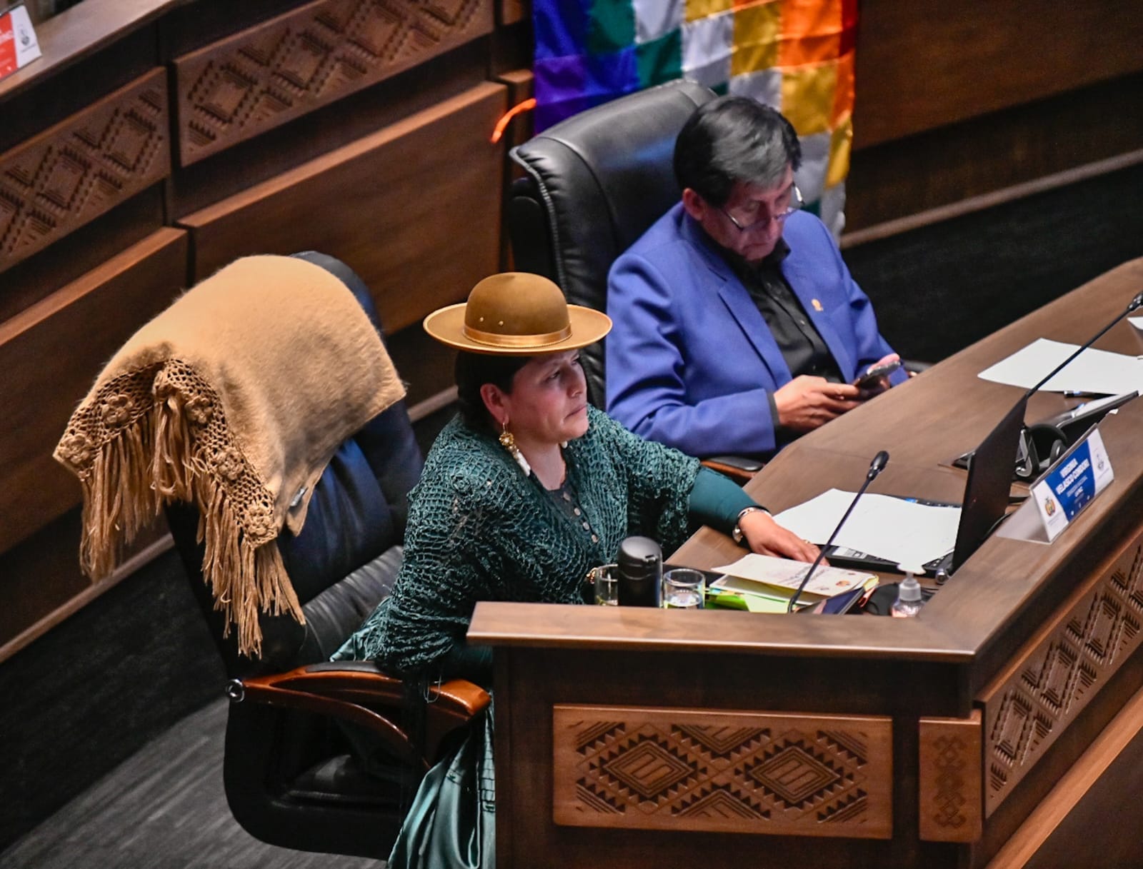 Senadora Velasco alerta que el golpe de Estado “está latente” y apunta a Morales y a la oposición