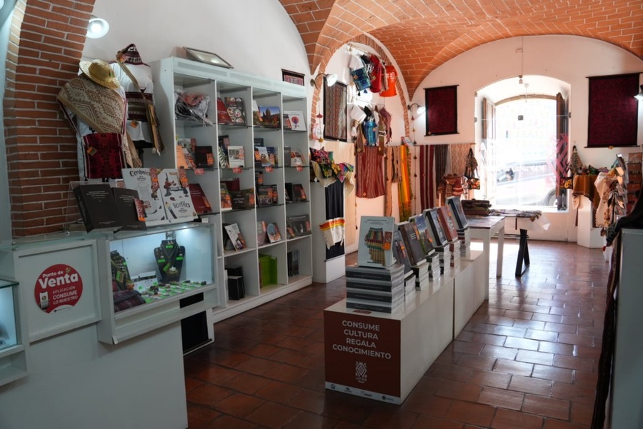 Jatha Musef celebra 10 años apoyando a los artesanos de tierras altas y bajas de Bolivia