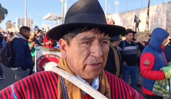 Csutcb: Esta es una marcha para defender la democracia, nuestros votos y la Constitución Política del Estado 