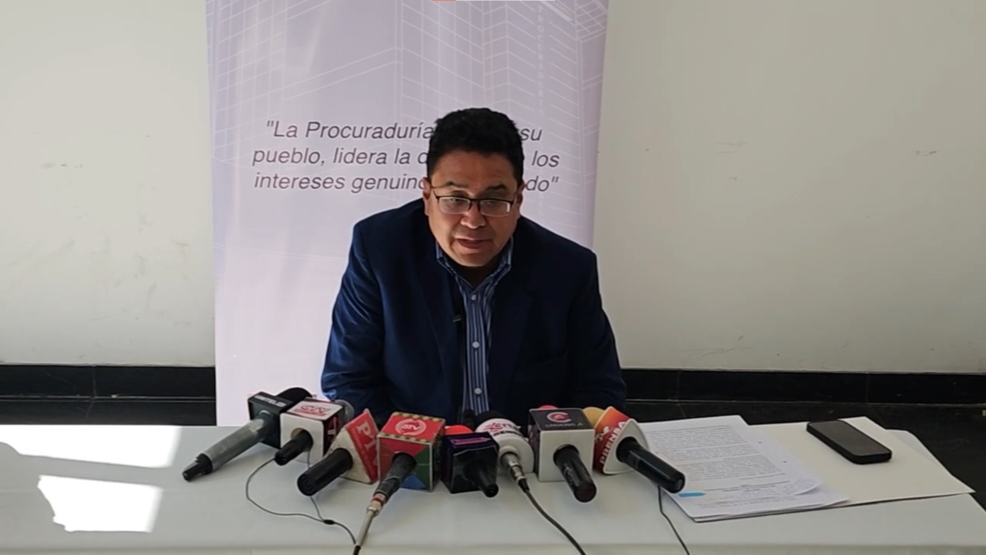 PGE rinde homenaje a víctimas del golpe de García Meza y afirma que reciente 26 de junio la democracia estuvo en riesgo