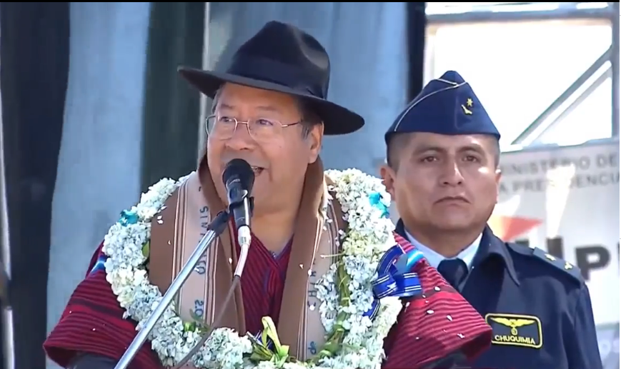 Inauguran un museo en homenaje a Tupac Katari y entregan un paquete de obras en Batallas