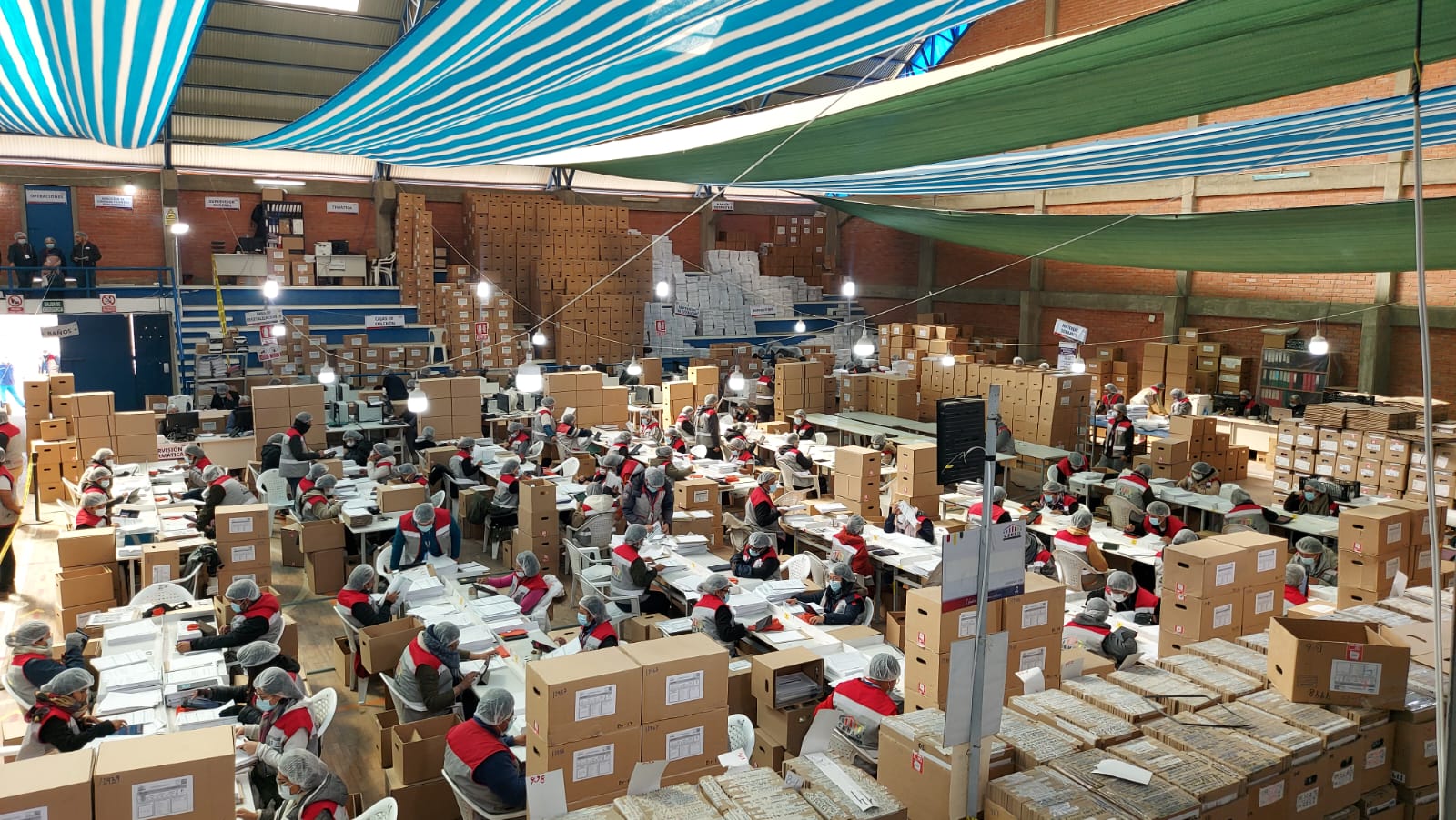 Prevén concluir escaneado de cuestionarios censales de La Paz hasta el fin de semana