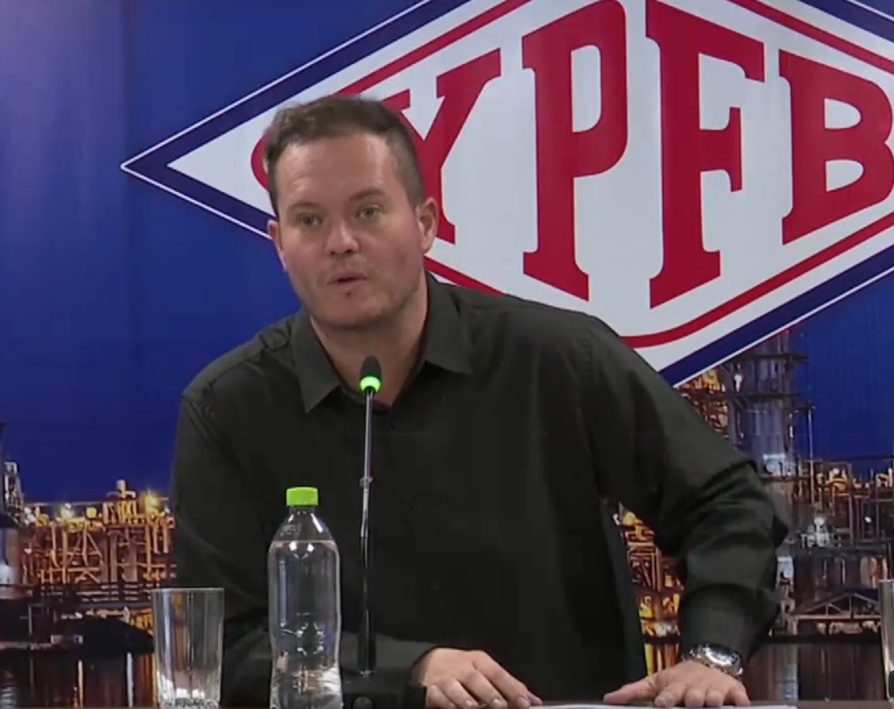 Presidente de YPFB advierte que los bloqueos obstaculizan la solución de la escasez de diésel y gestiones de importación