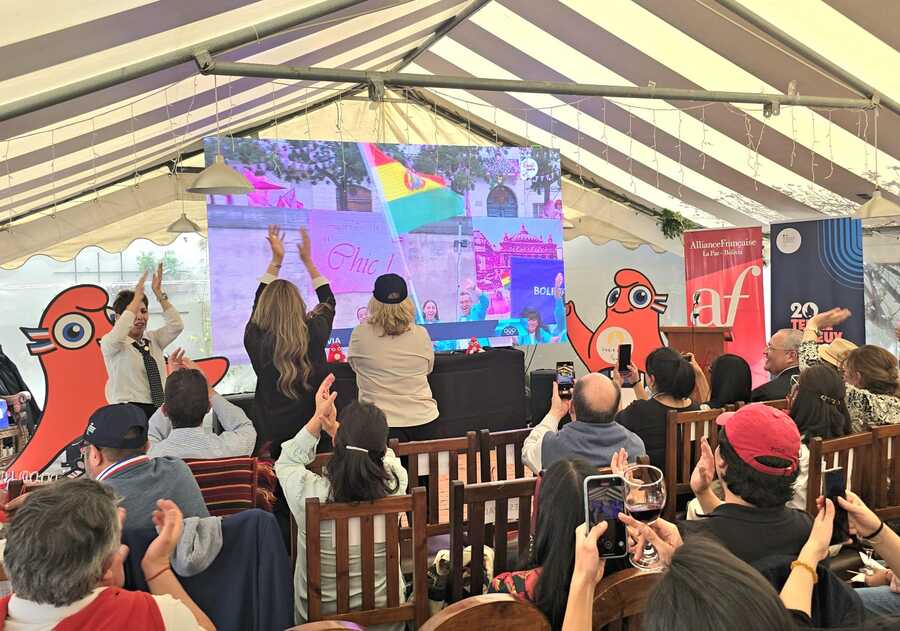 La tricolor boliviana ondea en los Juegos Olímpicos de París 2024
