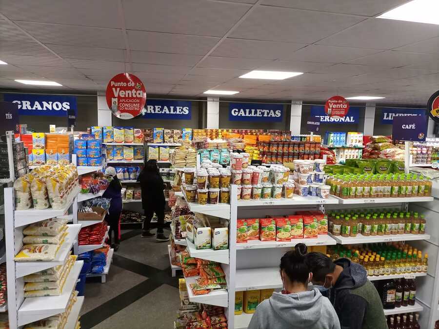 Emapa cuenta con 101 supermercados en toda Bolivia y genera 380 empleos