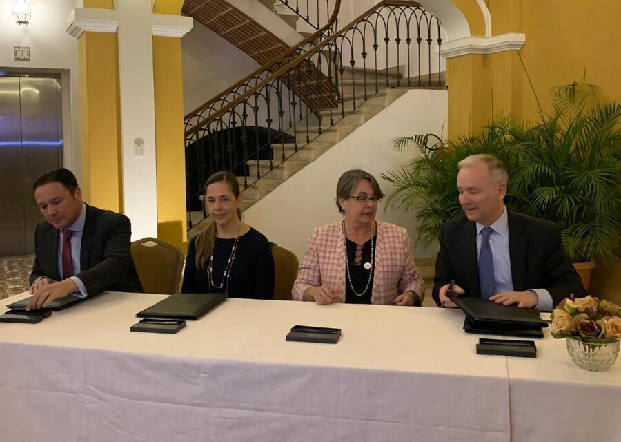 BID, FONPLATA, CAF y el Banco Centroamericano firman la Declaración de Sucre para fortalecer la cooperación regional