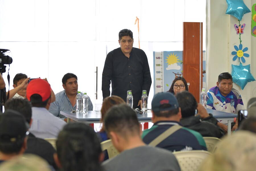 Gobierno invertirá Bs 316 millones en proyectos de agua potable y saneamiento en la zona sur de Cochabamba