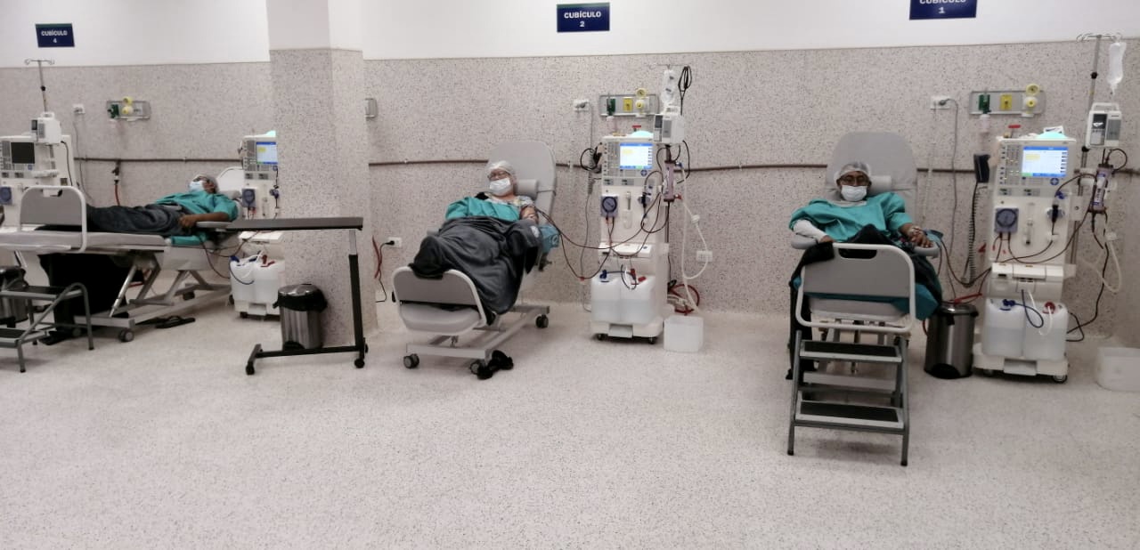 En el Hospital de Cobija inauguran servicio de hemodiálisis para atender a 16 pacientes