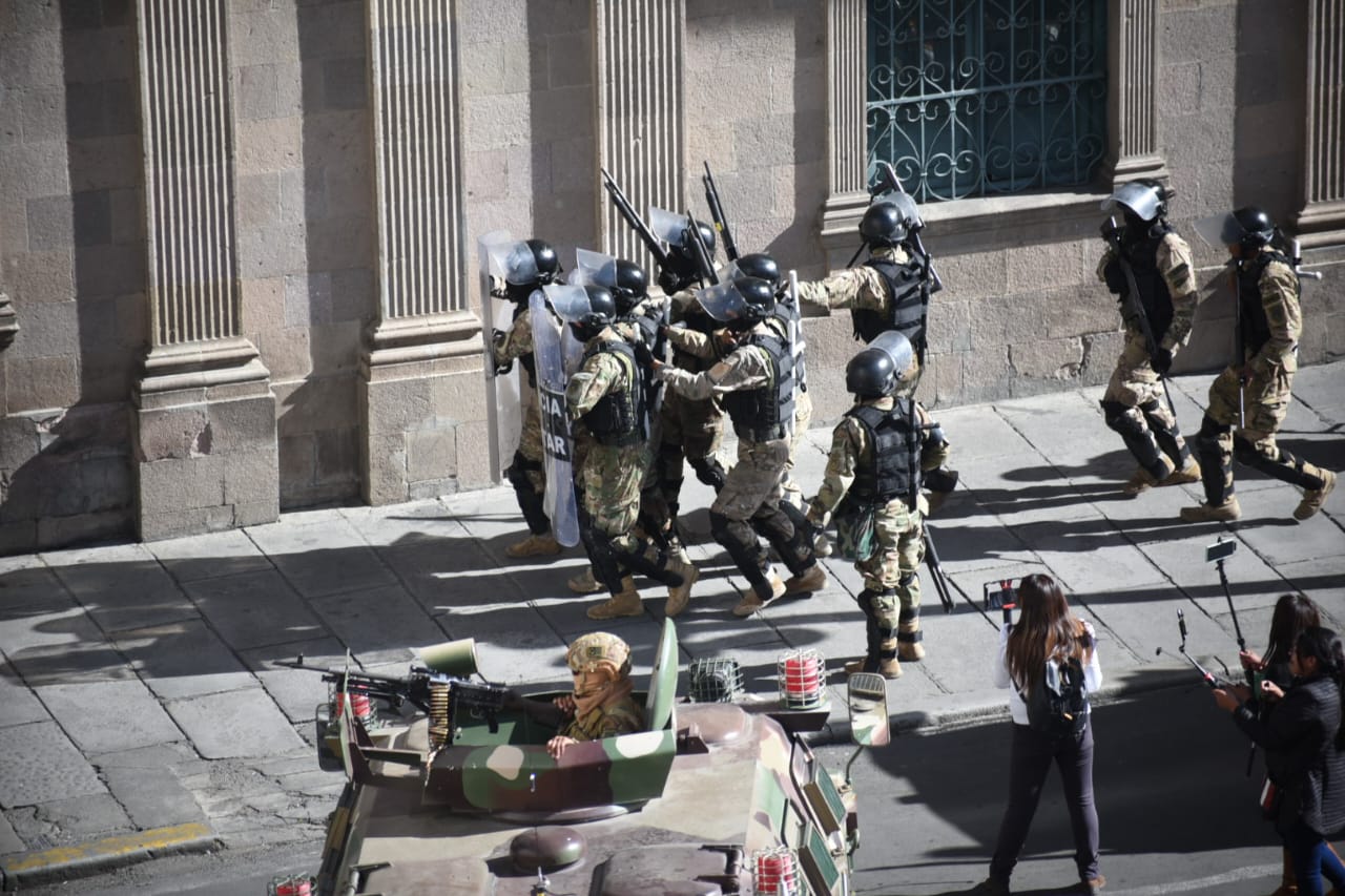 Empresarios rechazan “cualquier acción” que pretenda desestabilizar al Gobierno elegido democráticamente