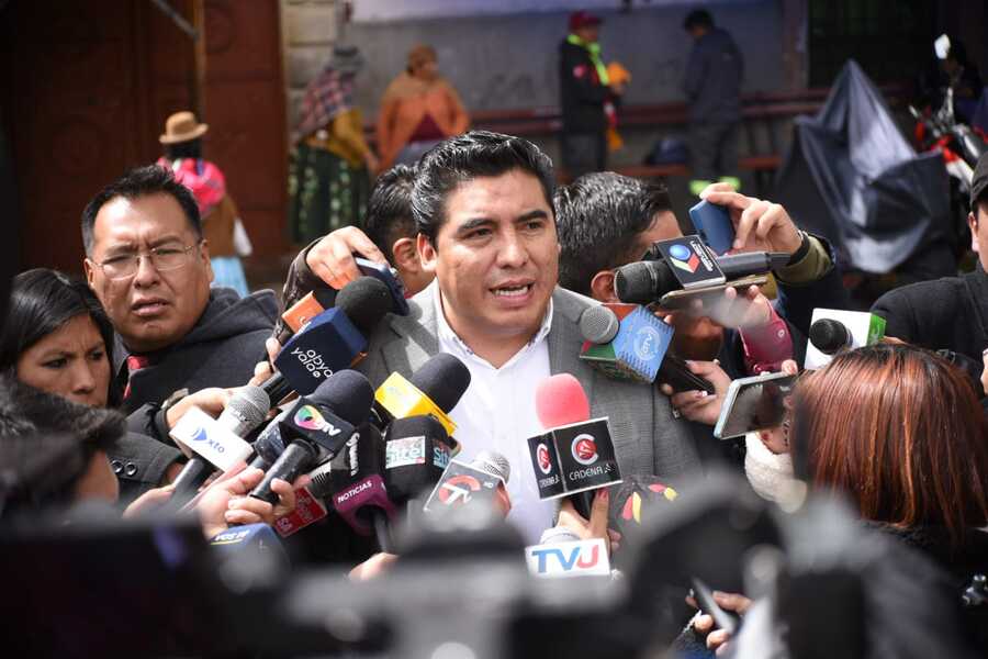 Policías implicados en fuga masiva de reos enfrentan dos procesos, Régimen Penitenciario identifica a cómplices