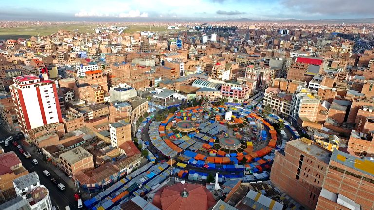 Emprendedores de El Alto acceden en un mes a Bs 13.974 millones en préstamos, el 65,7% son microcréditos