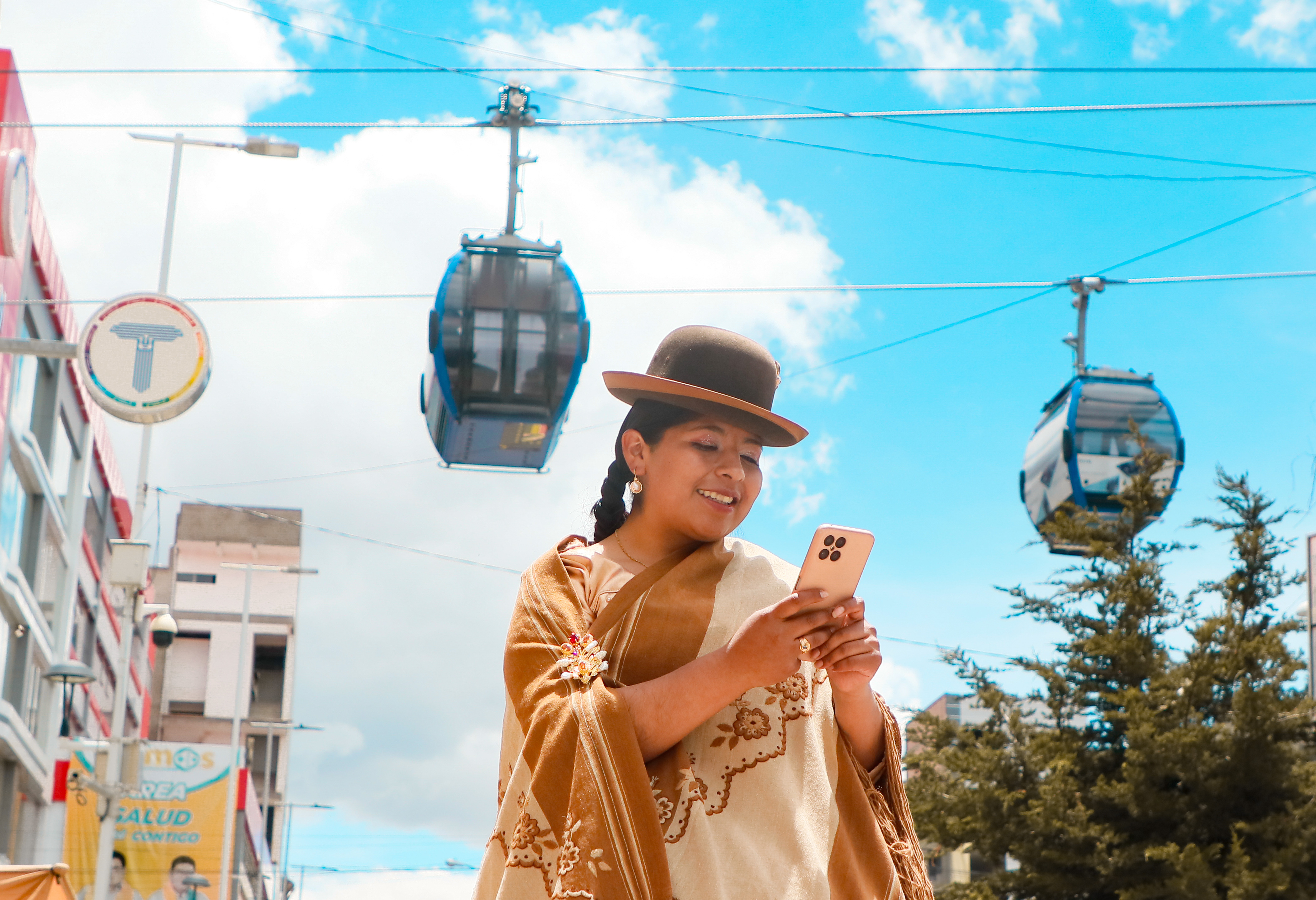 Más de 50.000 familias de El Alto acceden a internet a través de Fibra Óptica de Entel 