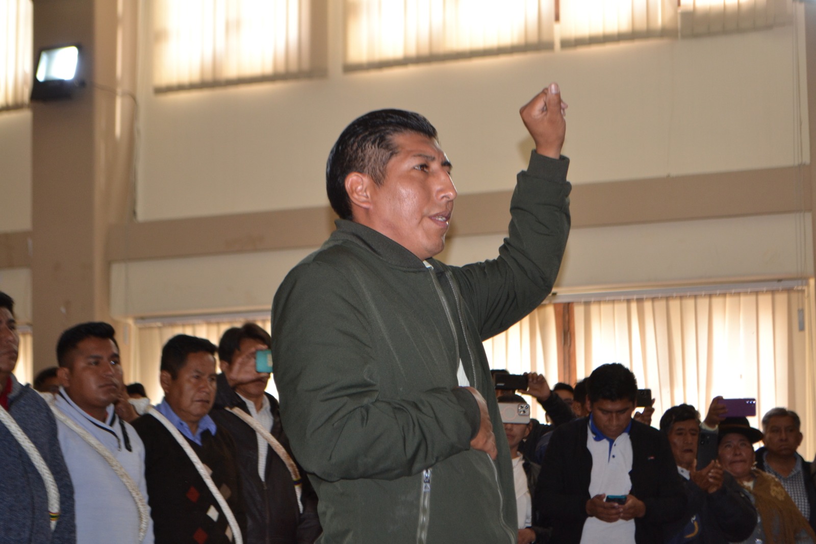 Jesús Flores asume como nuevo director de Digprococa con la misión de apoyar la industrialización de la coca