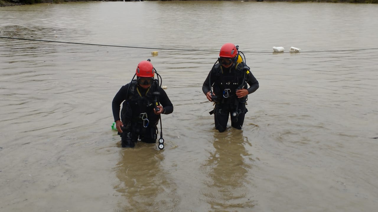 Buzos especializados encuentran el cuerpo del niño desaparecido
