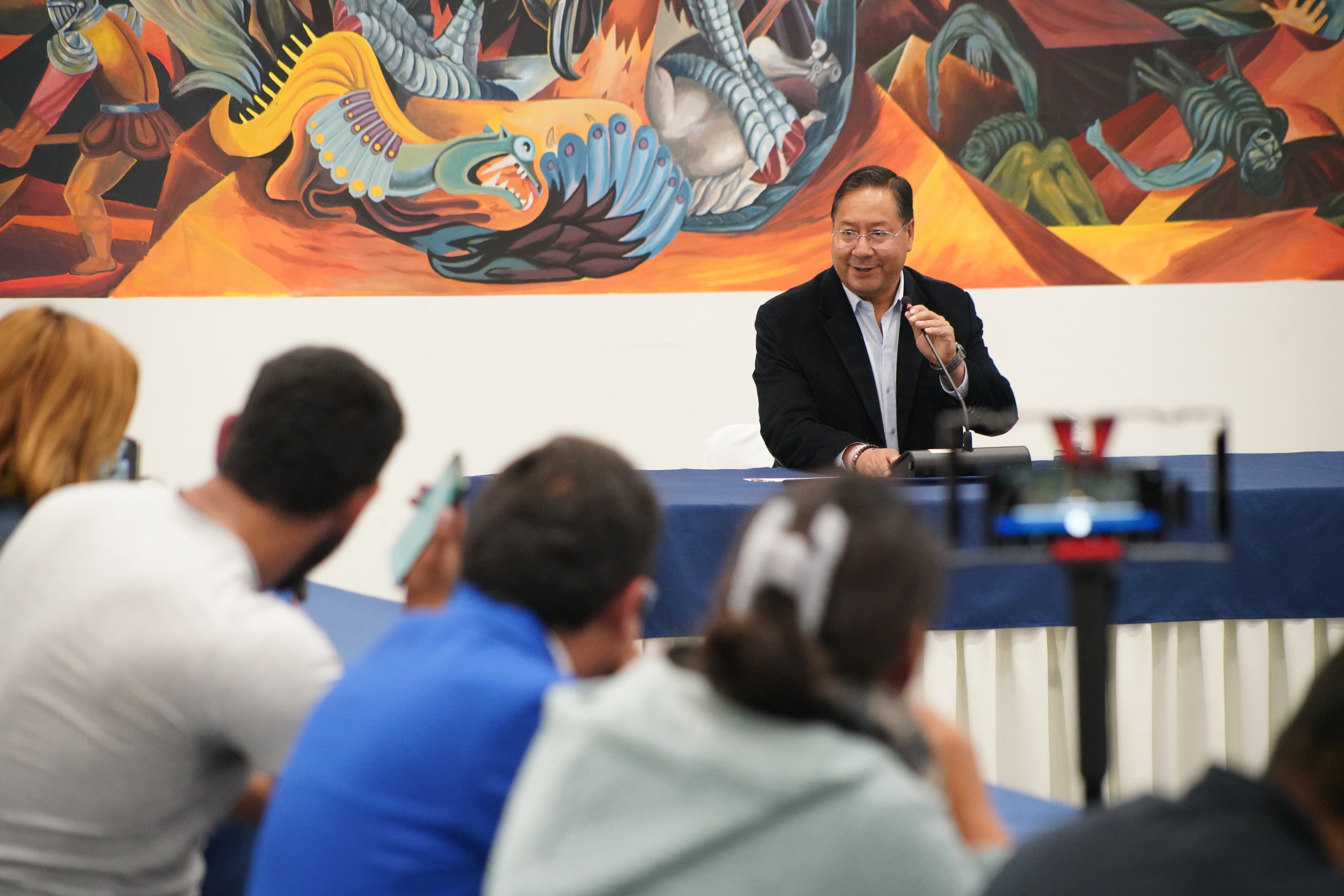 Arce confirma presencia en el aniversario del MAS en La Paz