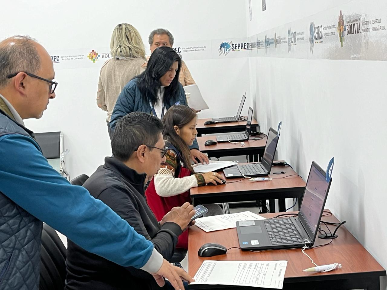 Seprec fomenta la formalización empresarial con inscripciones virtuales y costos accesibles