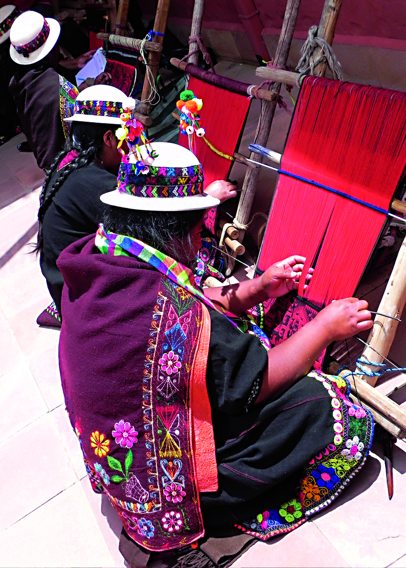 Bolivia postulará ante la Unesco a la festividad de la Virgen de Guadalupe y al arte y textil Jalq’a