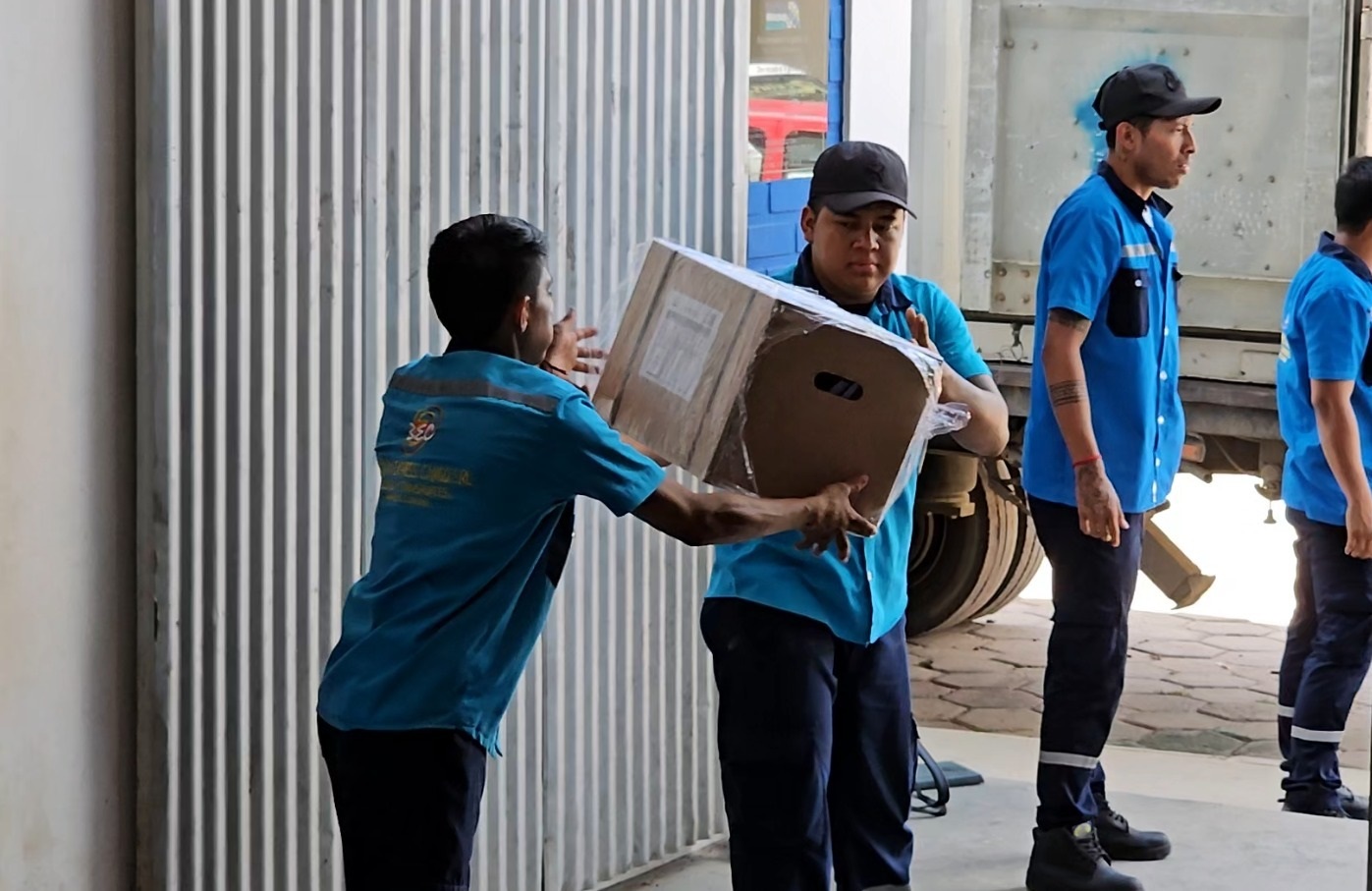Cacique de Piso Firme destaca gestiones del INE para garantizar material censal