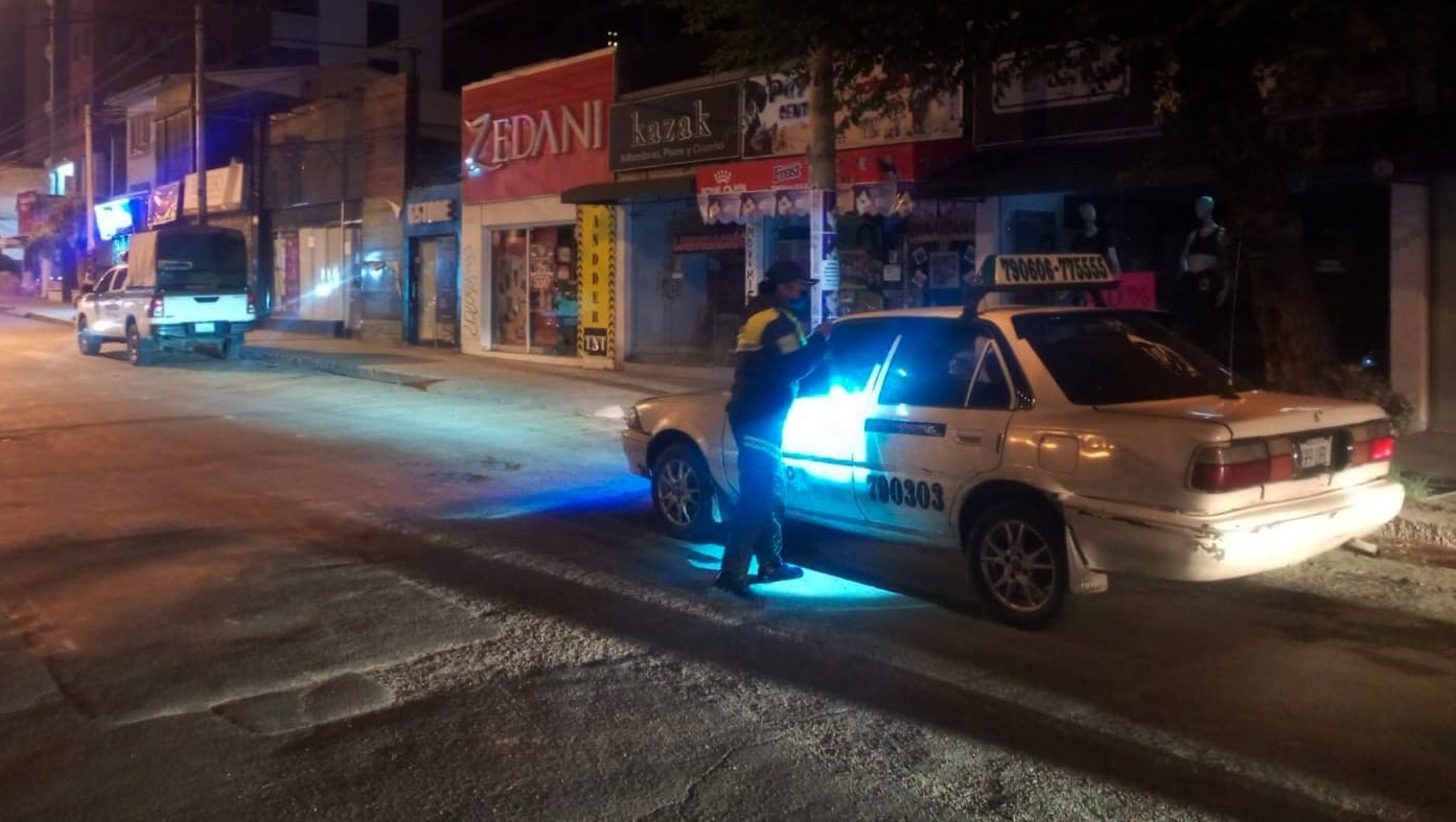 Policía reporta cuatro fallecidos y 1.400 personas arrestadas en la jornada censal