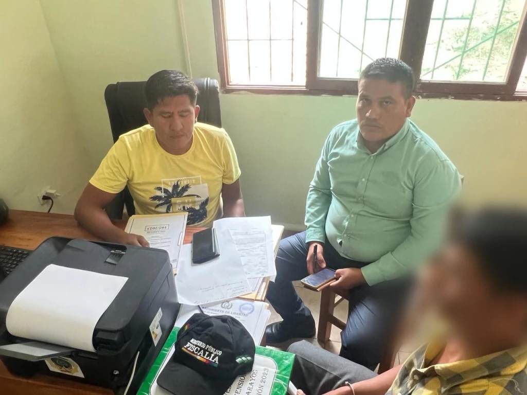 Sentencian a 25 años de cárcel a sujeto que violó y embarazó a su hijastra en Ascensión de Guarayos