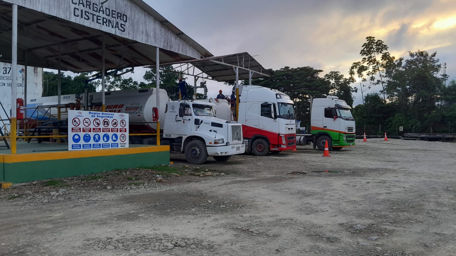YPFB despacha más de 2,4 millones de litros de combustibles al Trópico de Cochabamba