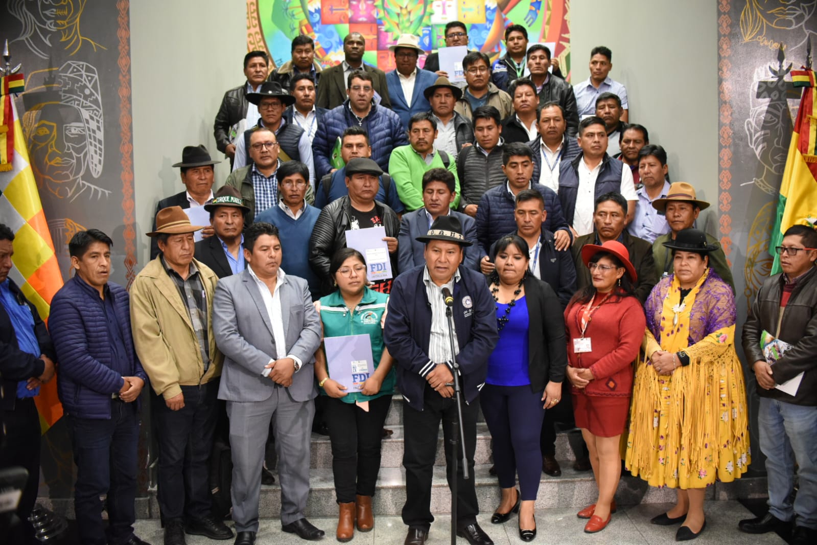 Alcaldías se declaran en emergencia por bloqueo “evista” y opositor a créditos de desarrollo, exigen su aprobación