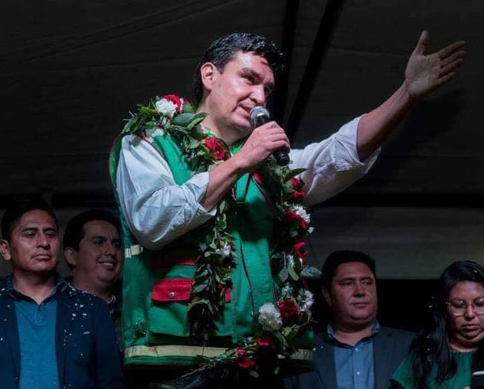 Justicia condena a cinco años de cárcel al prófugo exalcalde José María Leyes por caso Mochilas