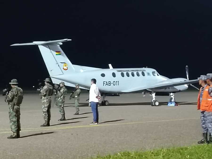 Trasladan restos del subteniente Alain Álvarez Flores a la ciudad de Cochabamba 