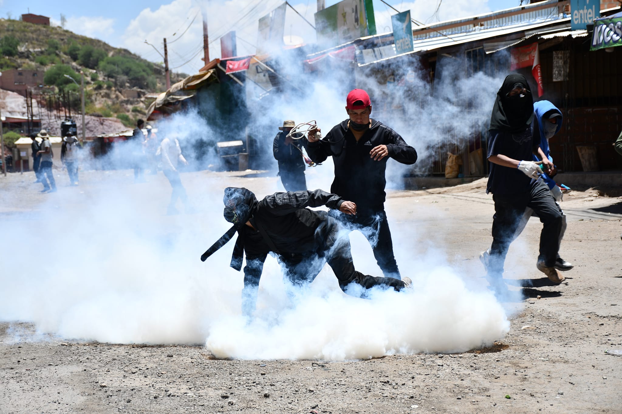 De 90 bloqueadores evistas aprehendidos, 85 guardan detención preventiva en distintas cárceles