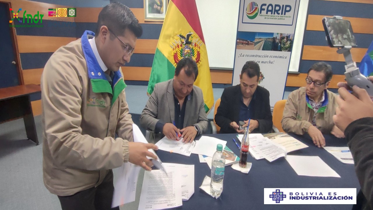 En Viacha invertirán más Bs 6 millones en la pavimentación de la avenida principal Jach’aTupo