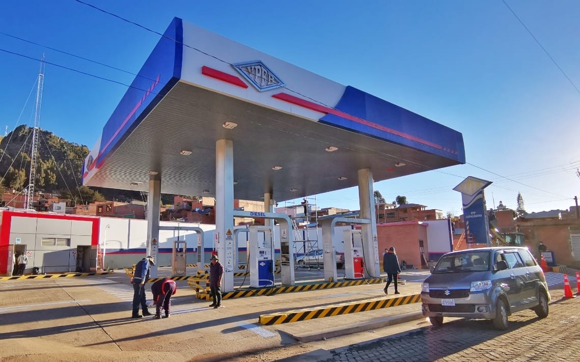 Garantizan gasolina con subvención para el autotransporte público y de pequeños productores