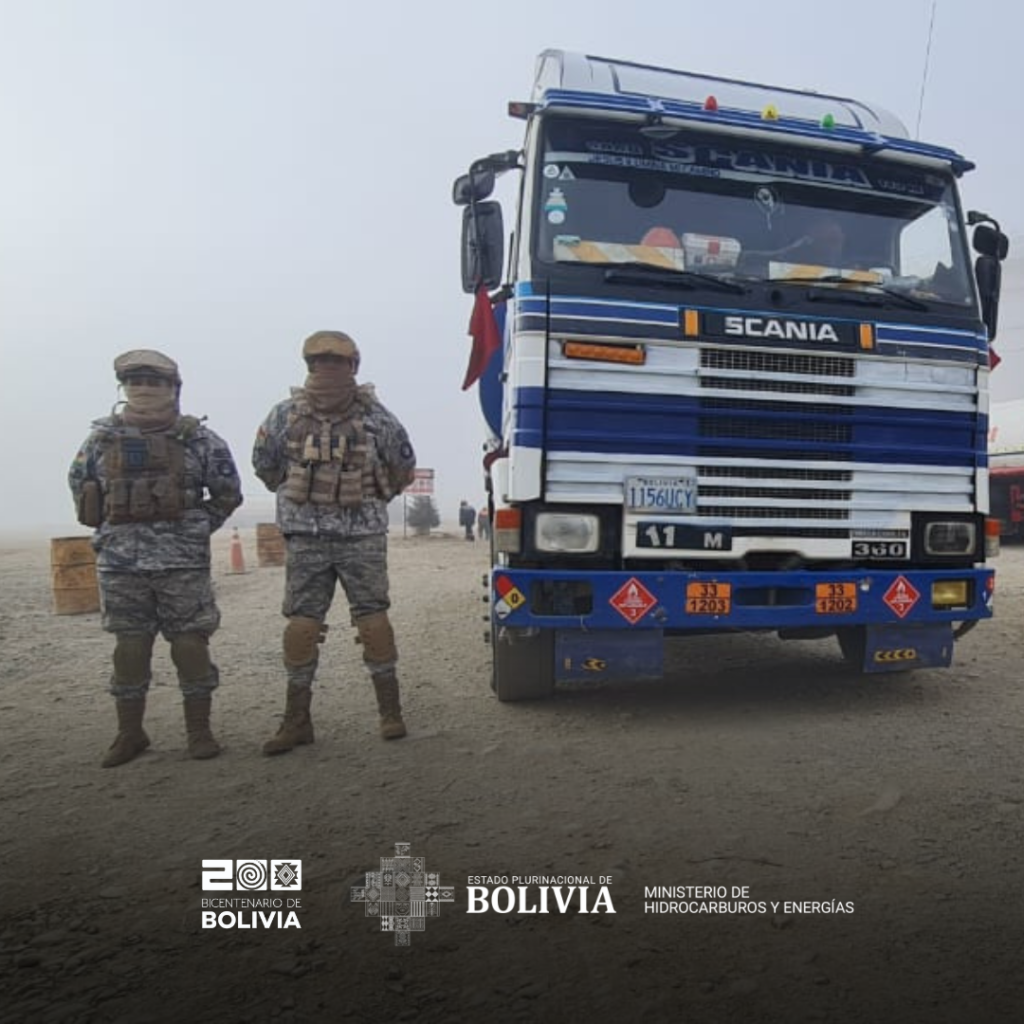 Más de 1.000 efectivos de las FFAA refuerzan el plan de lucha contra el contrabando de combustibles