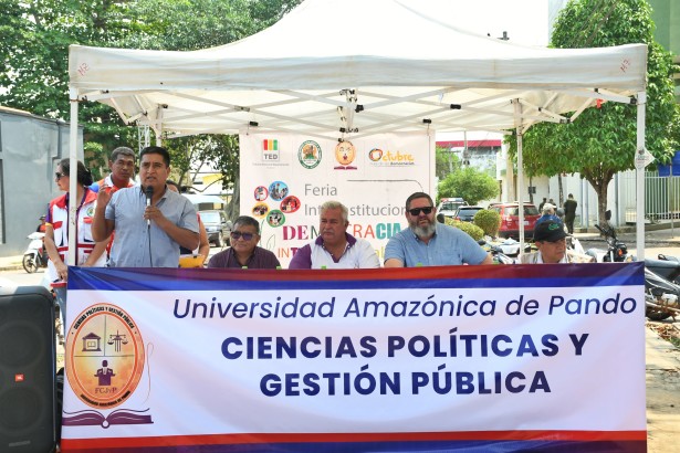 Órgano Electoral inicia con una feria en Cobija las actividades en el “mes de las democracias”