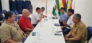 Productores aseguran abastecimiento de carne de cerdo y pollo, Gobierno fortalece controles contra la especulación