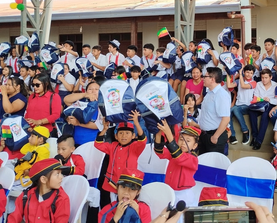 Pago del Bono Juancito Pinto llega al 40% de beneficiarios en Pando