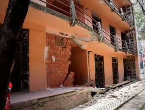 Concejal Pérez del Castillo verifica colapso de un pabellón del Cementerio General, se evaluará traslado de restos