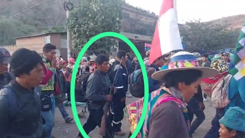 Del Castillo acusa a Morales de tener gente armada y con explosivos en los bloqueos para atacar a policías