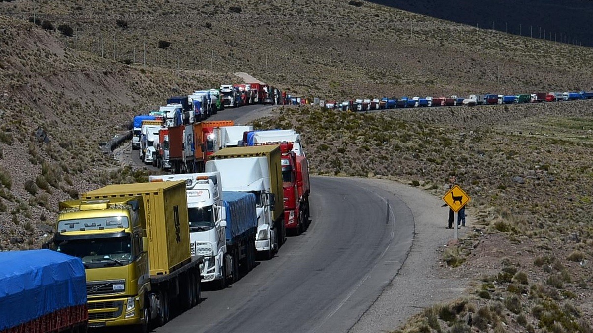 Transporte pesado ve que le tomará tres años reponer pérdidas generadas por el bloqueo evista 