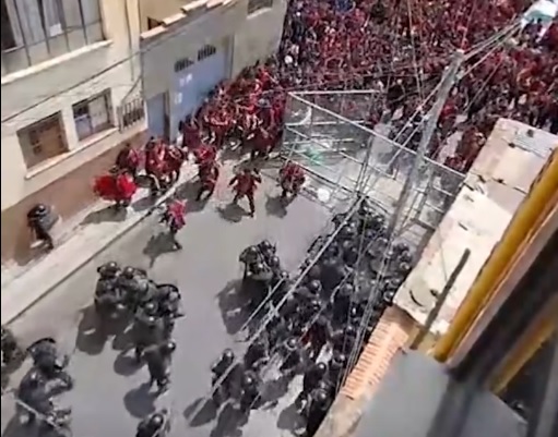 Montaño revela que exdirigente campesino David Mamani exigió 3 ministerios y 10 viceministerios