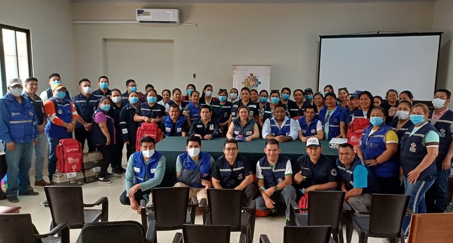 En Pando refuerzan la atención en salud en zonas de incendios forestales con 20 brigadas médicas